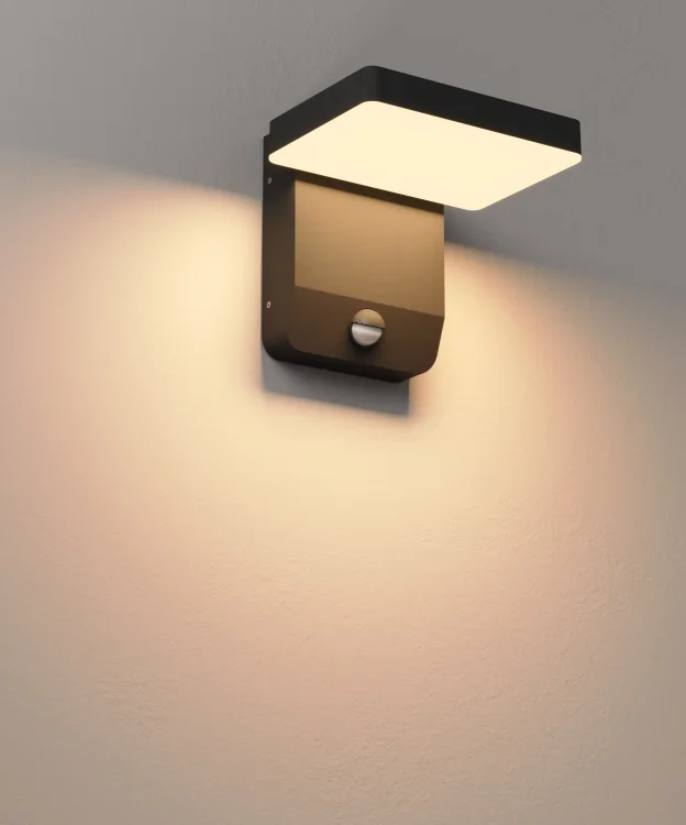 maxlight-w0471-lampa-zewnętrzna-z-czujnikiem-ruchu-ladis-3.webp